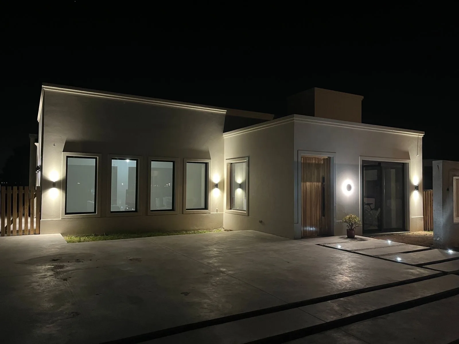 Imagen 7 del trabajo Iluminacion Exterior.